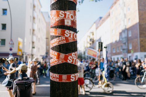Mittwochsdemo auf der Torstraße