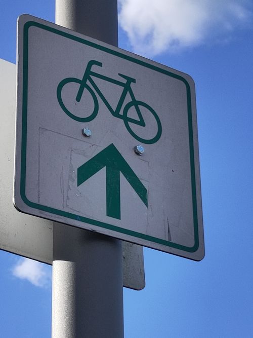 Anradeln: Neue Fahrradstraße in Karlshorst